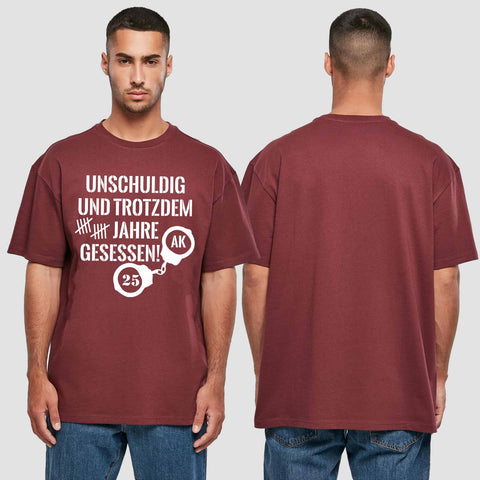 1008 "Unschuldig" Abschluss Oversize T-Shirt einseitig bedruckt