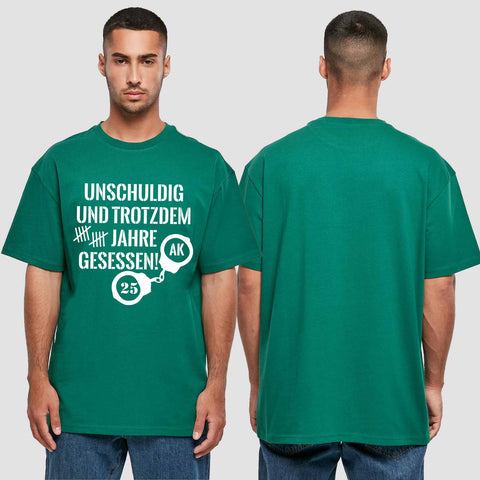 1008 "Unschuldig" Abschluss Oversize T-Shirt einseitig bedruckt