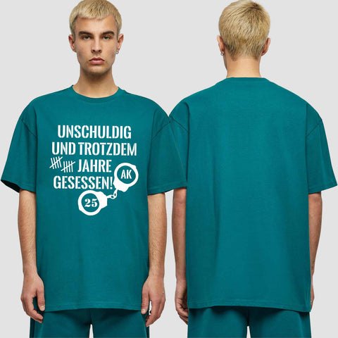 1008 "Unschuldig" Abschluss Oversize T-Shirt einseitig bedruckt